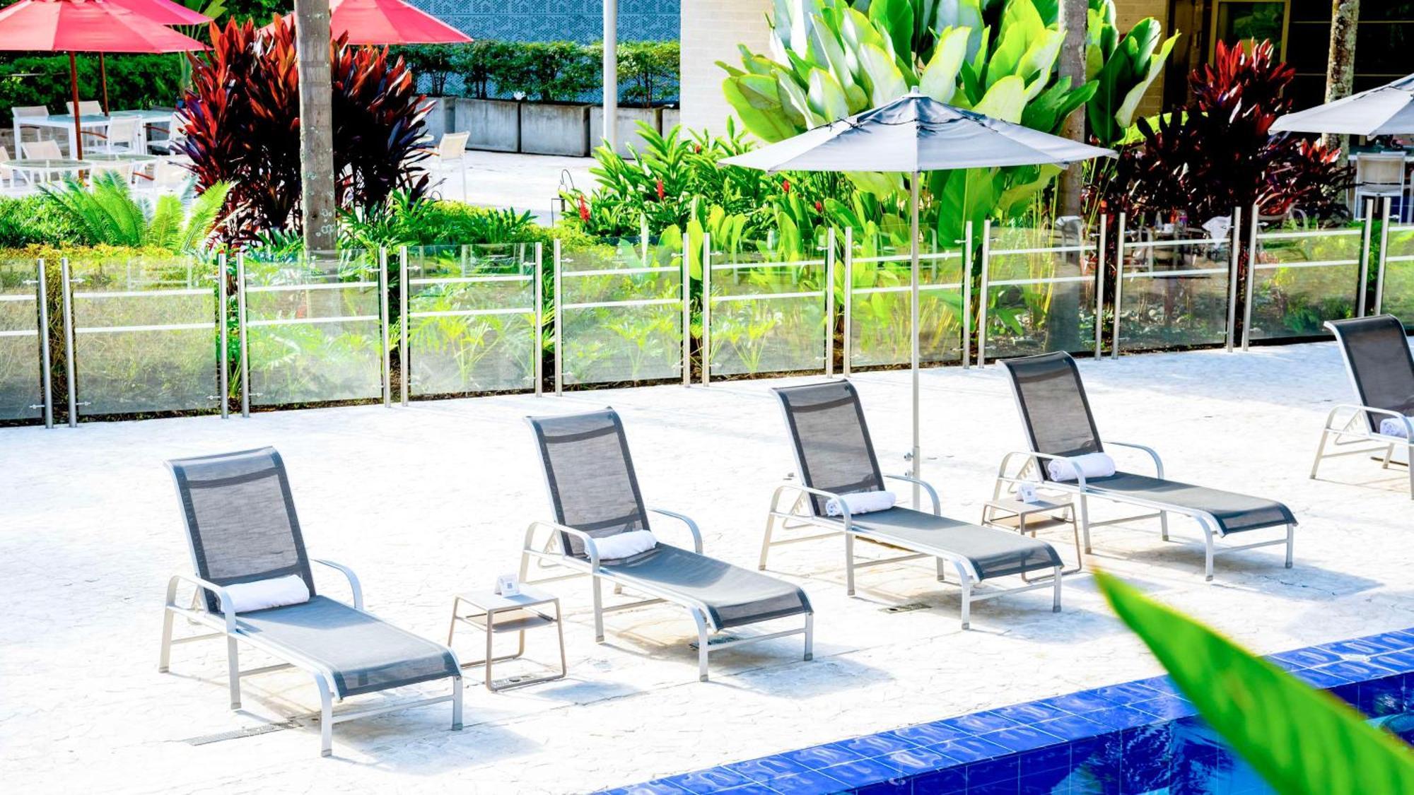Отель Nh Collection Medellin Royal Экстерьер фото
